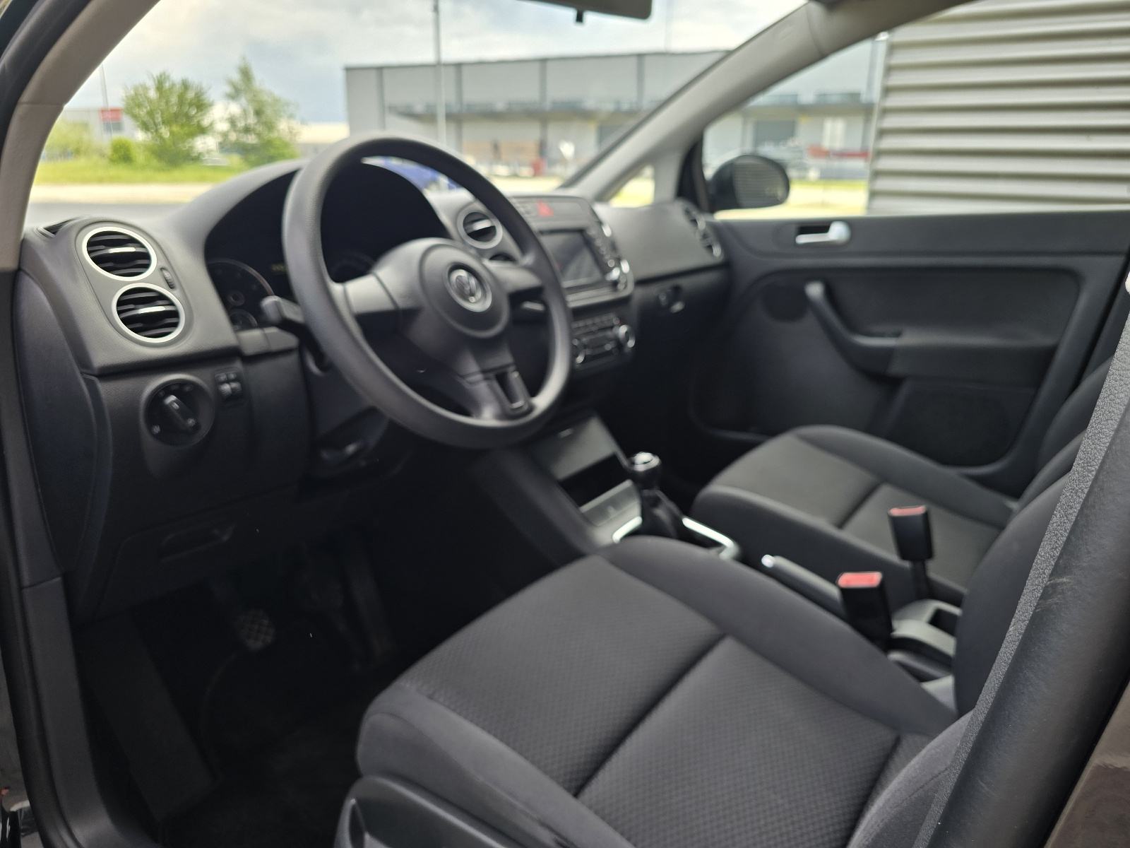 VW Golf Plus 1,2 TSI / DIG.KLIMA / MULTIMEDIJA / 6 BRZINA /, fotografija 10