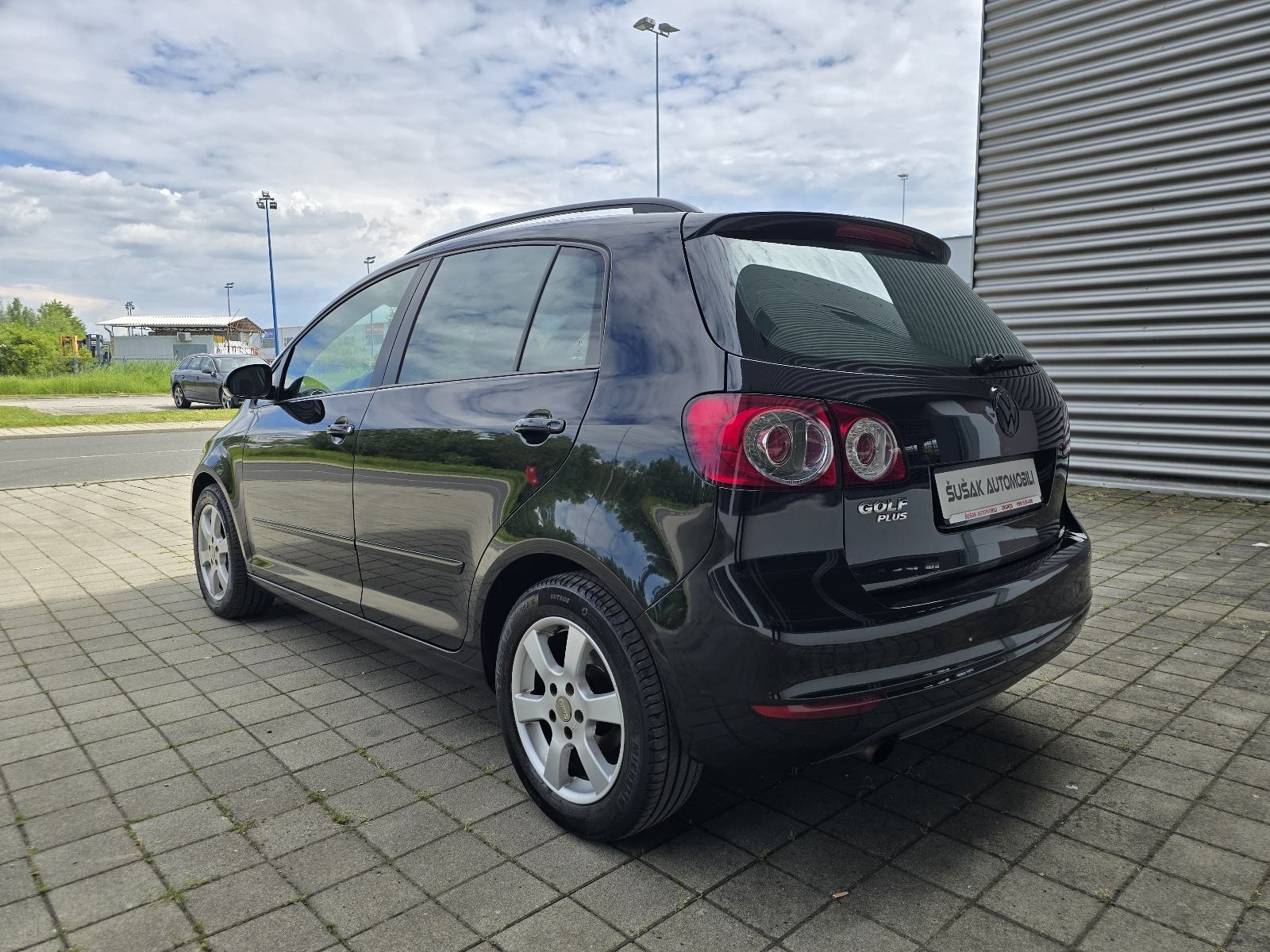 VW Golf Plus 1,2 TSI / DIG.KLIMA / MULTIMEDIJA / 6 BRZINA /, fotografija 3