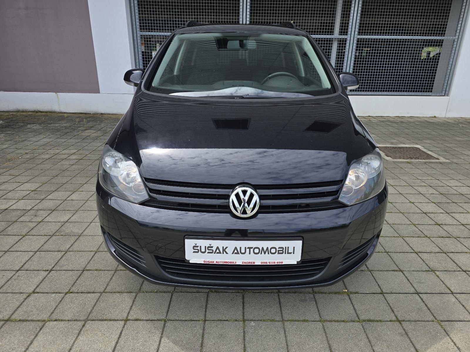 VW Golf Plus 1,2 TSI / DIG.KLIMA / MULTIMEDIJA / 6 BRZINA /, fotografija 8