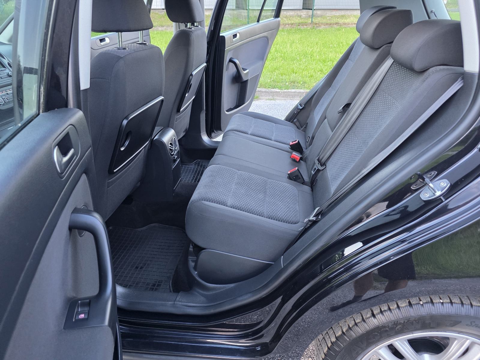 VW GOLF PLUS 1,6 TDI...ALU,PDC,TEMPOMAT,NEMA PRIJENOSA !, fotografija 17