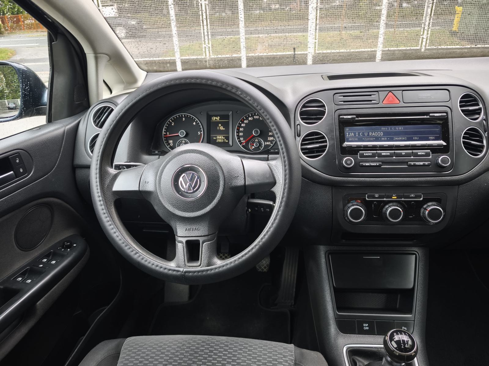 VW Golf Plus 1,6 TDI PARK PILOT SENZORI TEMPOMAT PUTNI KOMPJUTER, fotografija 16