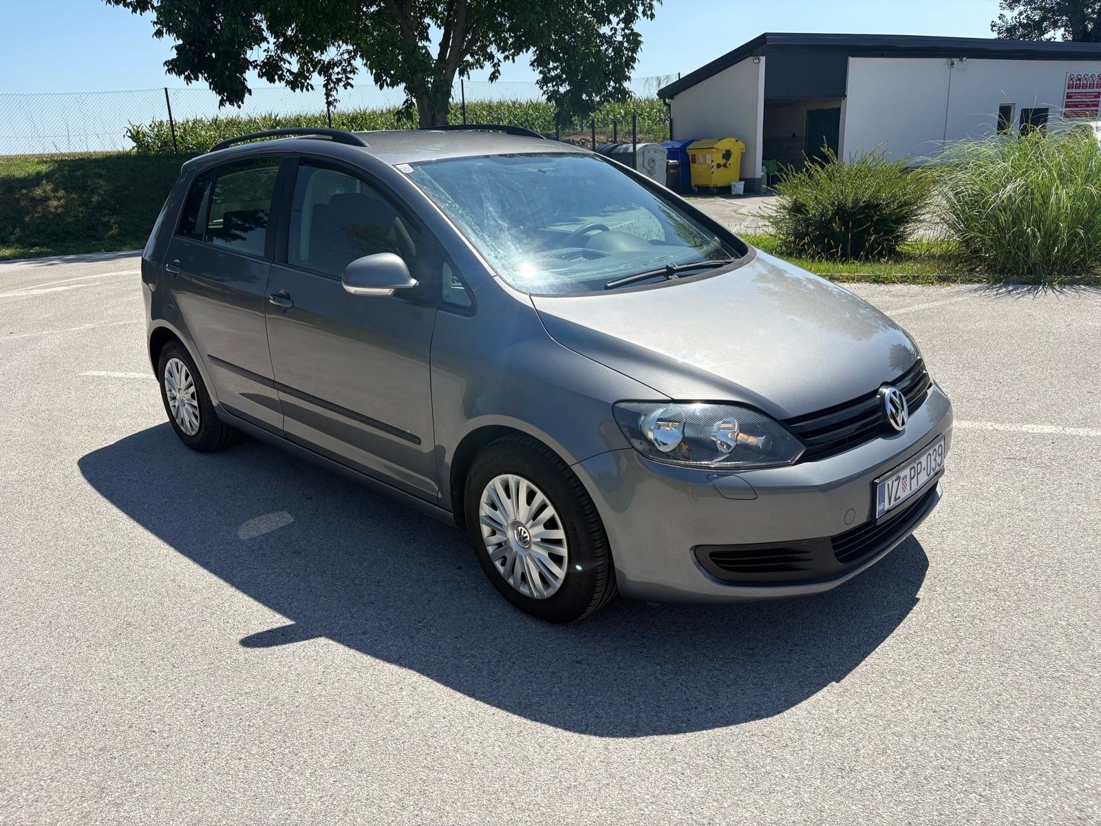 VW Golf 6 Plus 1,6 TDI 97000km TOP STANJE, pogled izvana - slika 3