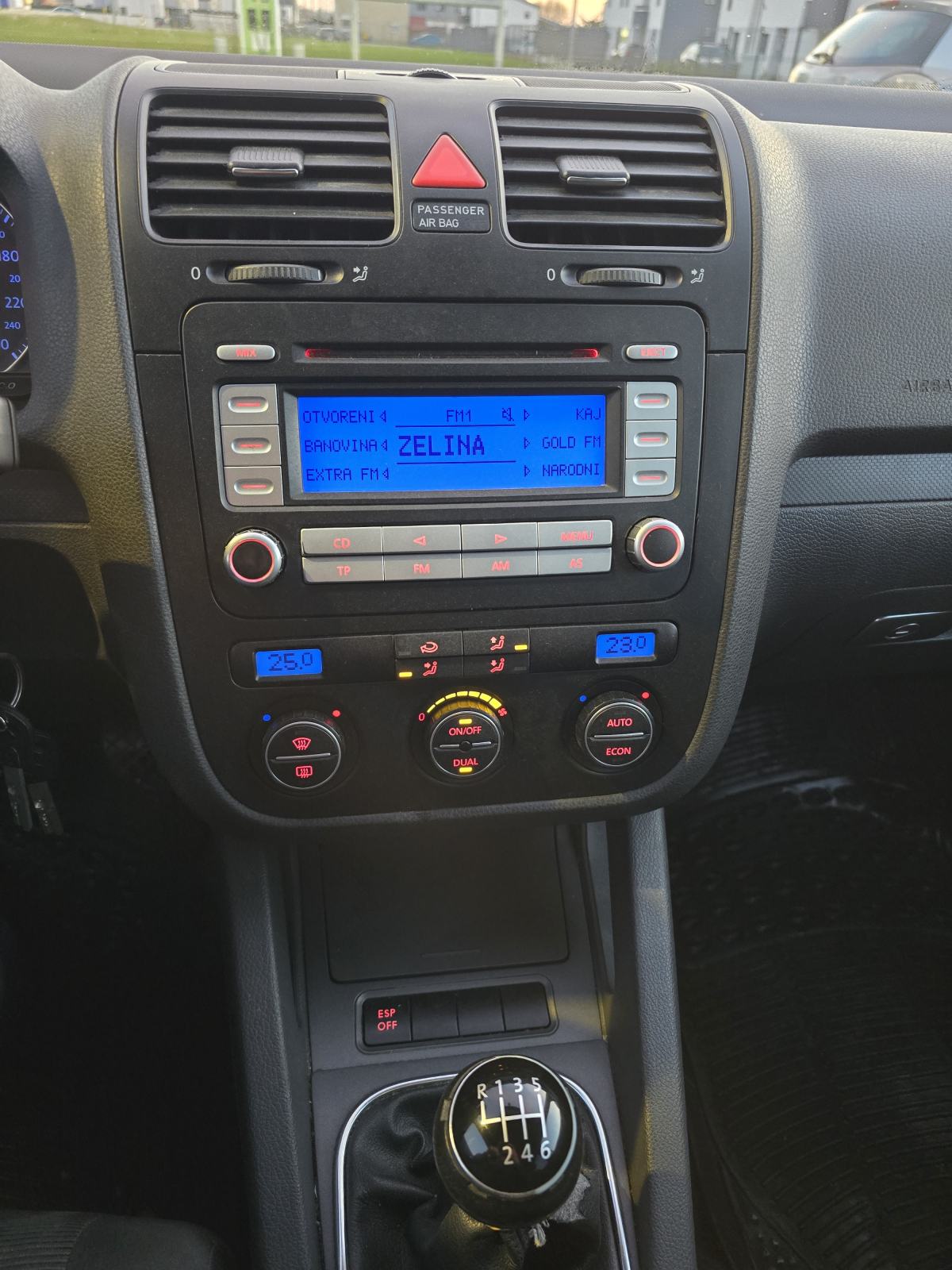 VW Golf 1,9 TDI 2007 god reg 5/2027 kreditne karticemože zamjena, fotografija 7