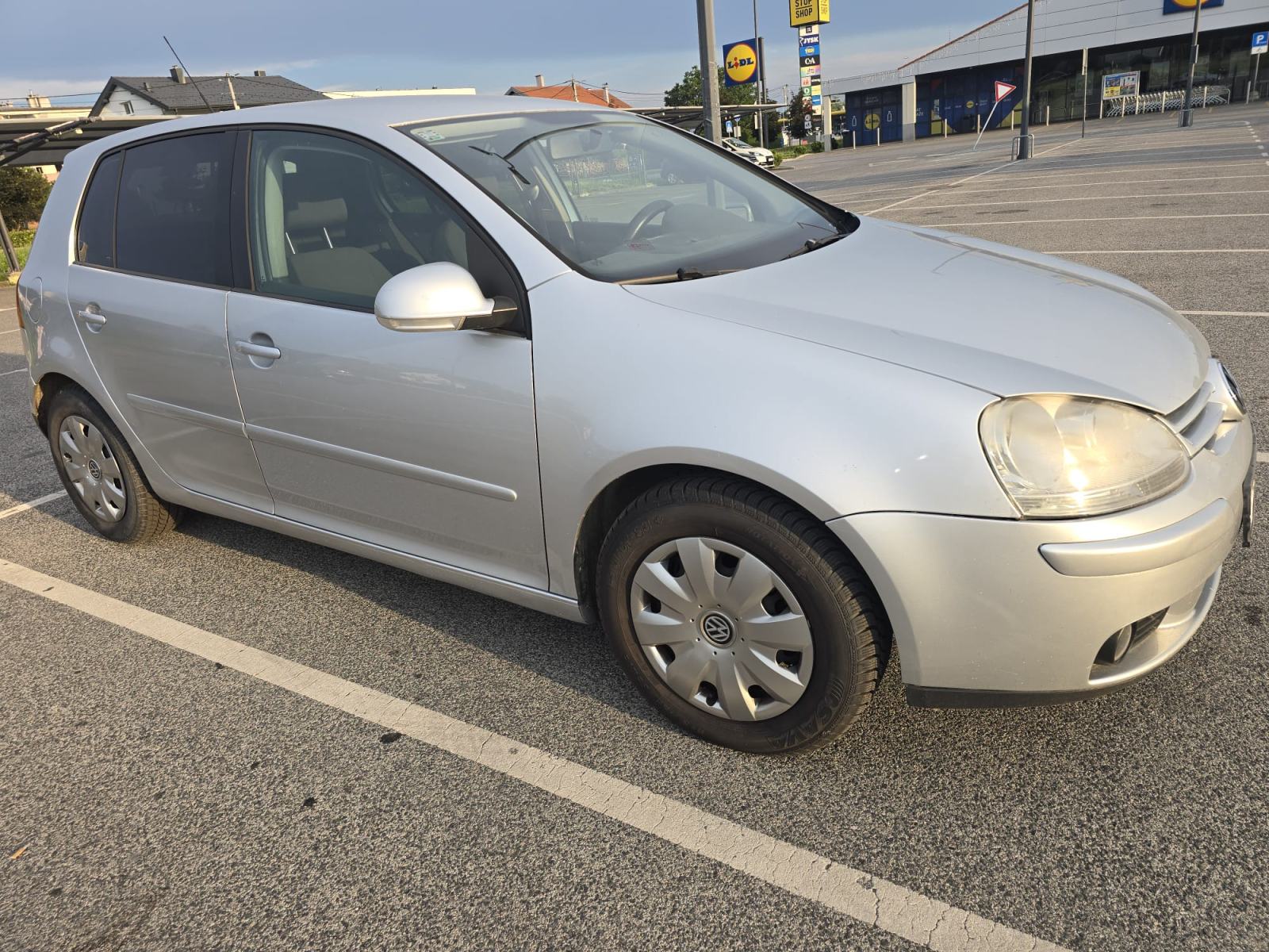 VW Golf 1,9 TDI 2007 god reg 5/2027 kreditne karticemože zamjena, fotografija 2
