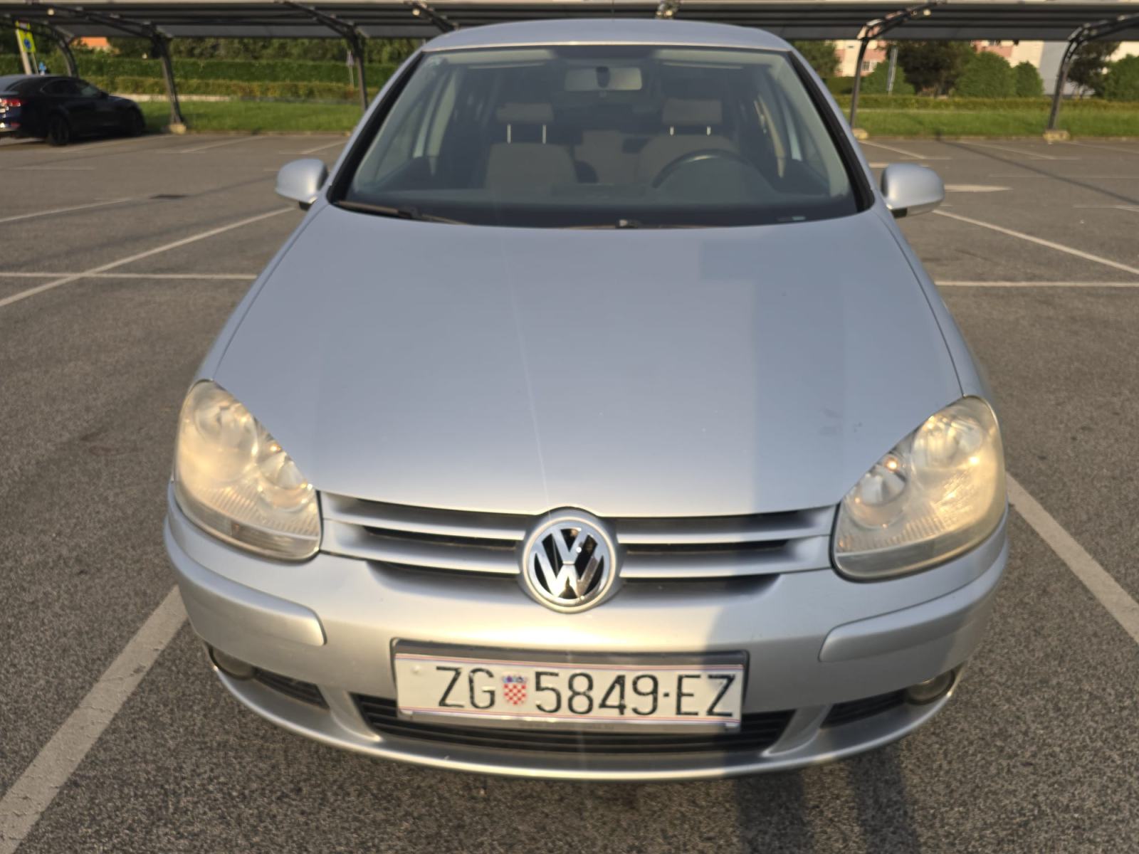 VW Golf 1,9 TDI 2007 god reg 5/2027 kreditne karticemože zamjena, fotografija 18