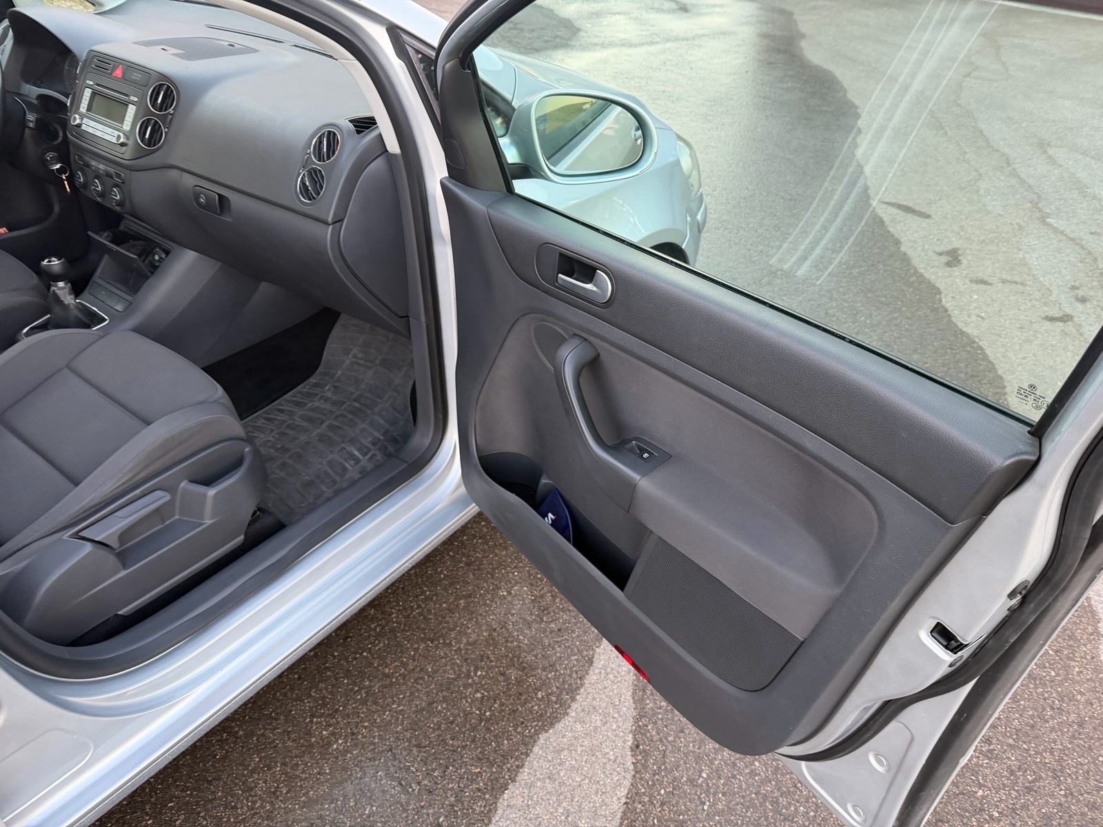 VW Golf Plus 1,9 TDI 77 kw 230 tkm reg god, fotografija 12