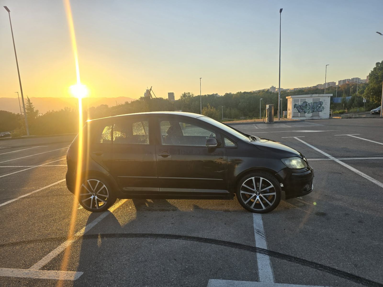 VW Golf Plus 2,0 TDI reg 3 27...zamjena..., fotografija 3
