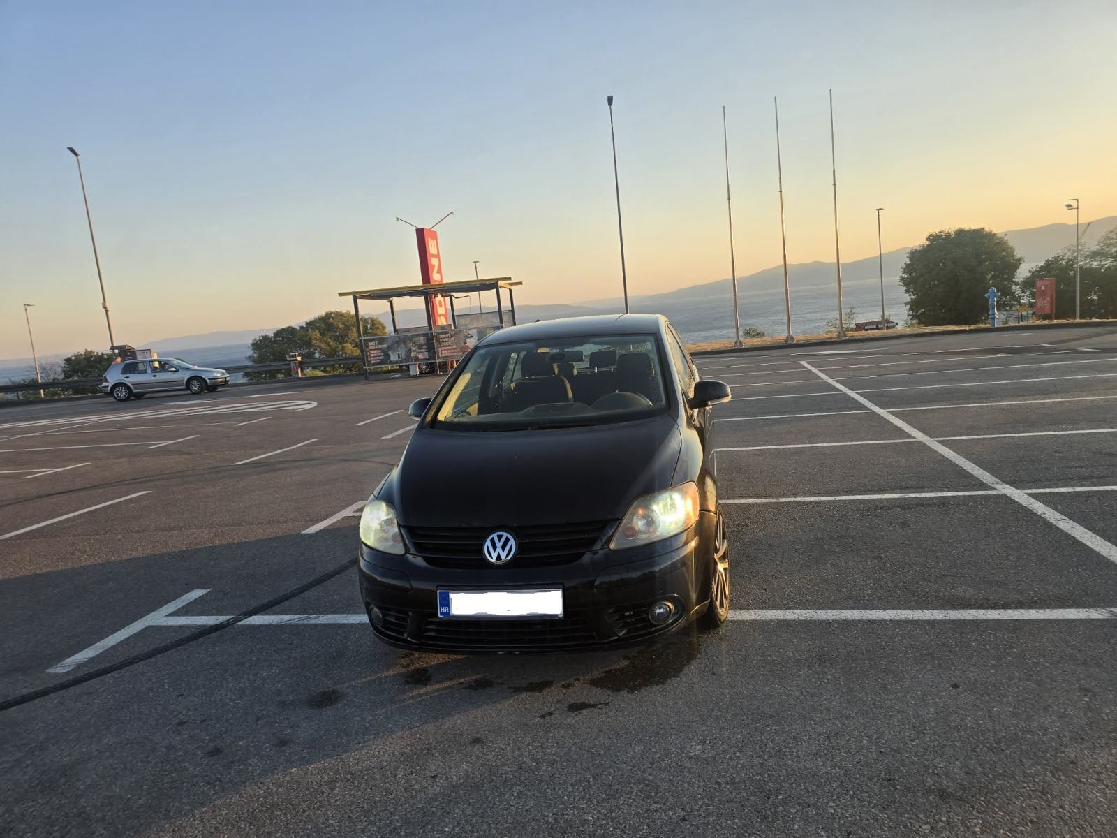 VW Golf Plus 2,0 TDI reg 3 27...zamjena..., fotografija 5