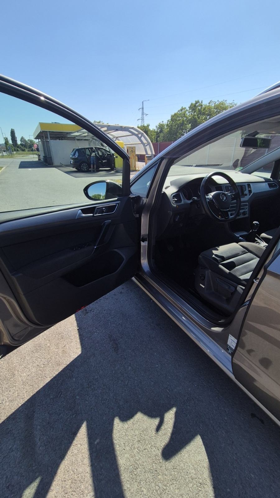 VW Golf Sportsvan 1.6 tdi 1.vlasnik,veliki servis.., fotografija 5