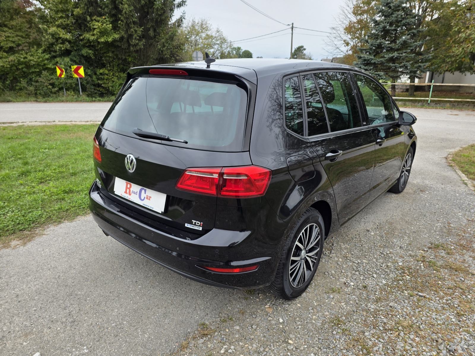 VW Golf Sportsvan 1.6 tdi Allstar,navi,AKCIJA REG 1 GOD, pogled izvana - slika 4