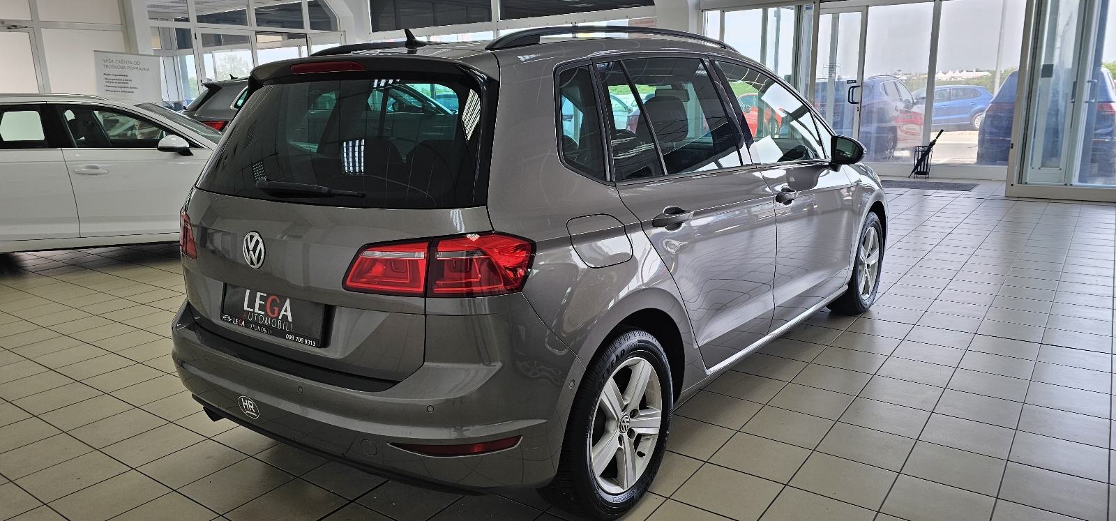 VW Golf Sportsvan 1,6 tdi COMFORTLINE, fotografija 3