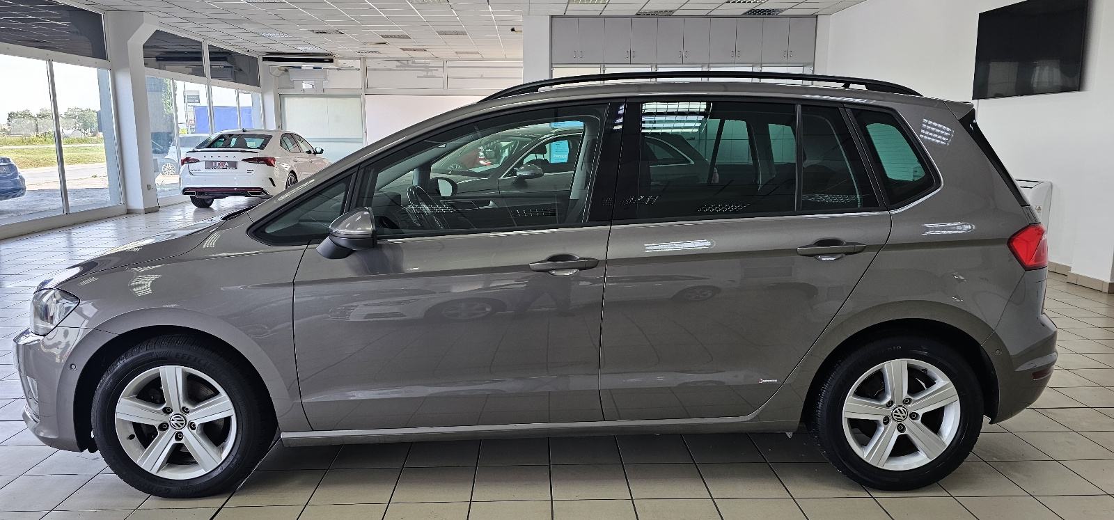 VW Golf Sportsvan 1,6 tdi COMFORTLINE, fotografija 7