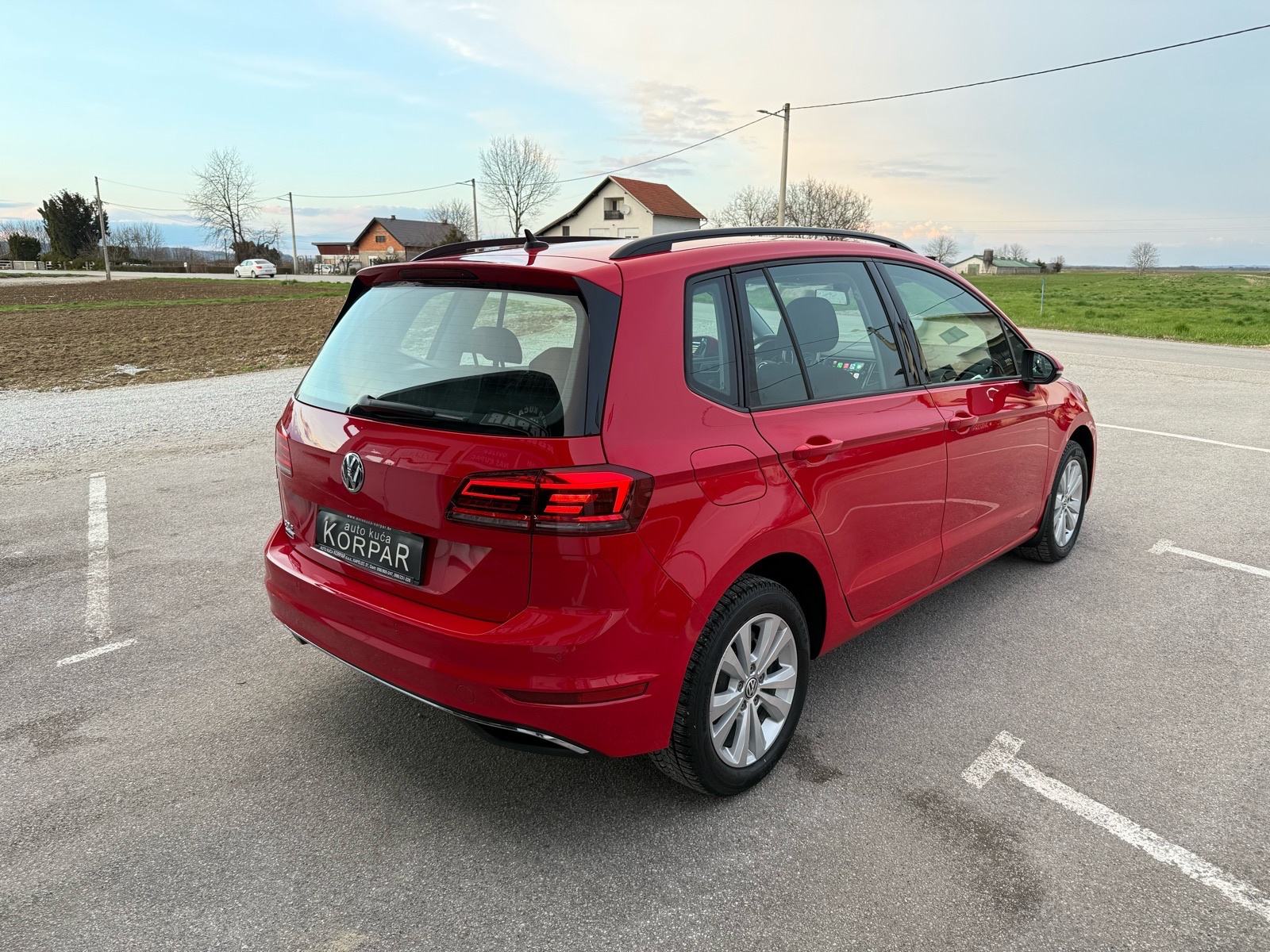VW Golf Sportsvan 1.6 TDI DSG, 2019.g, 177.000km, MOG. BRZOG KREDITA, fotografija 5