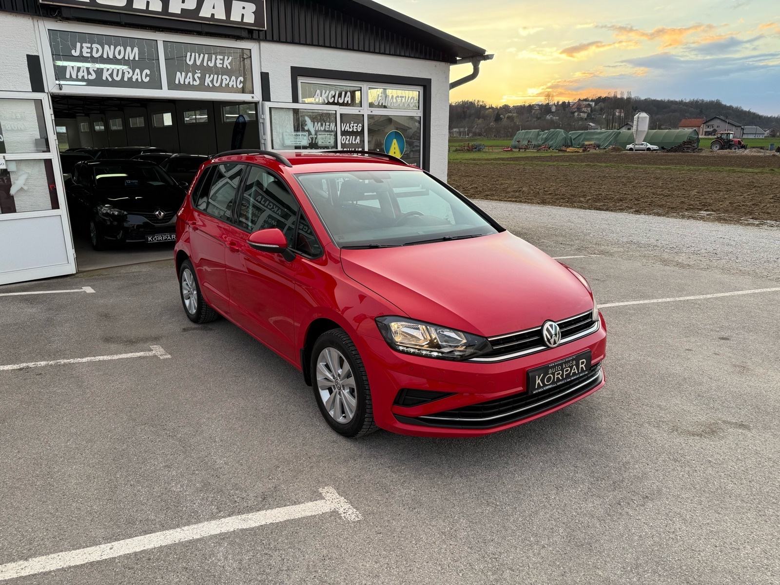VW Golf Sportsvan 1.6 TDI DSG, 2019.g, 177.000km, MOG. BRZOG KREDITA, fotografija 3
