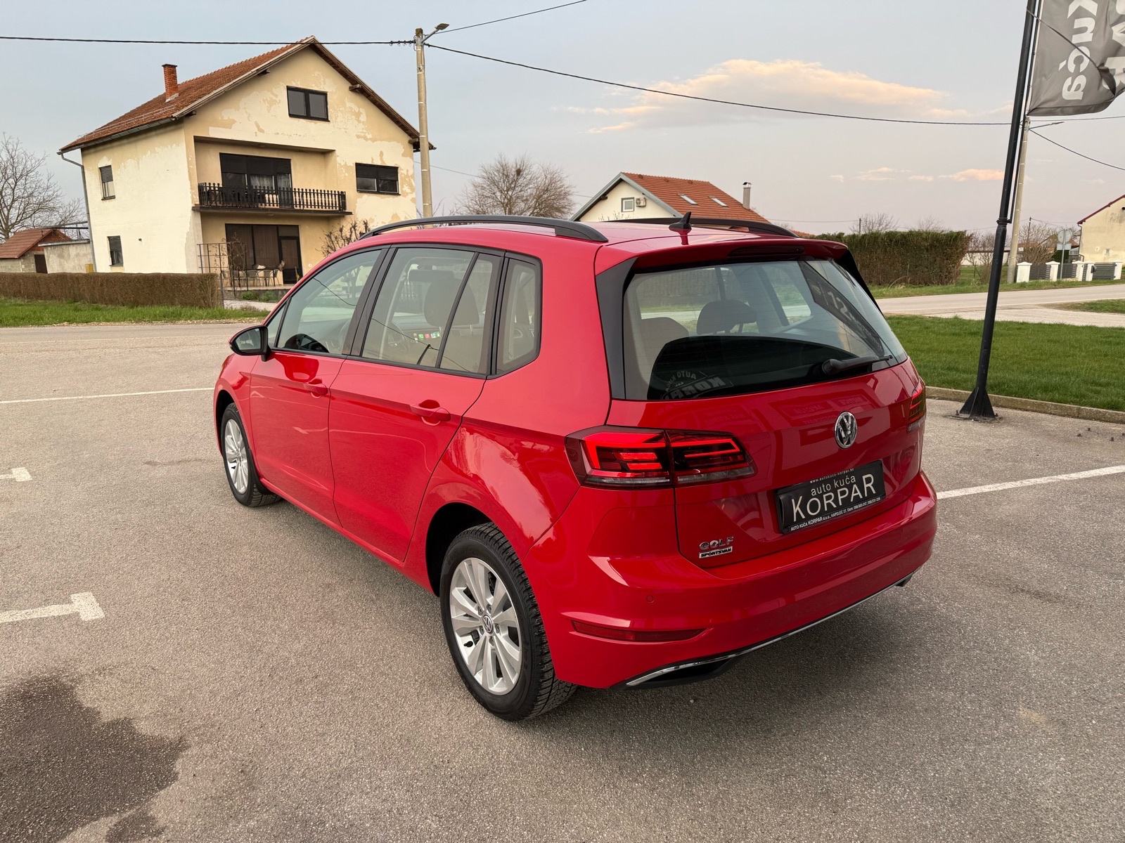 VW Golf Sportsvan 1.6 TDI DSG, 2019.g, 177.000km, MOG. BRZOG KREDITA, fotografija 7