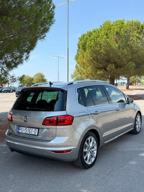 VW Golf Sportsvan 1,6 TDI DSG HighLine Top stanje!!!, fotografija 6