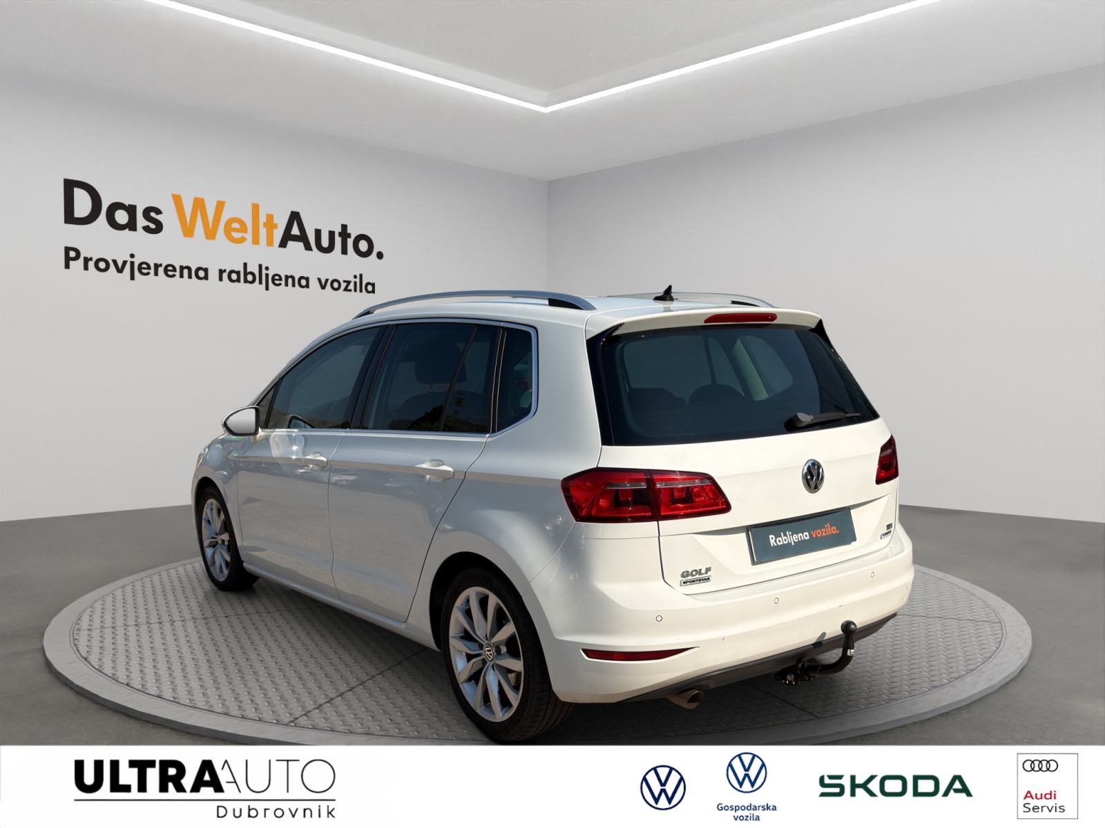 VW Golf Sportsvan 1.6 TDI DSG, fotografija 3