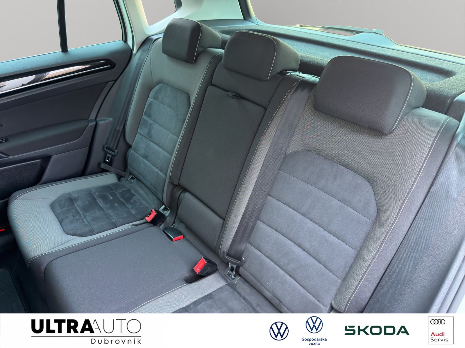 VW Golf Sportsvan 1.6 TDI DSG, fotografija 12