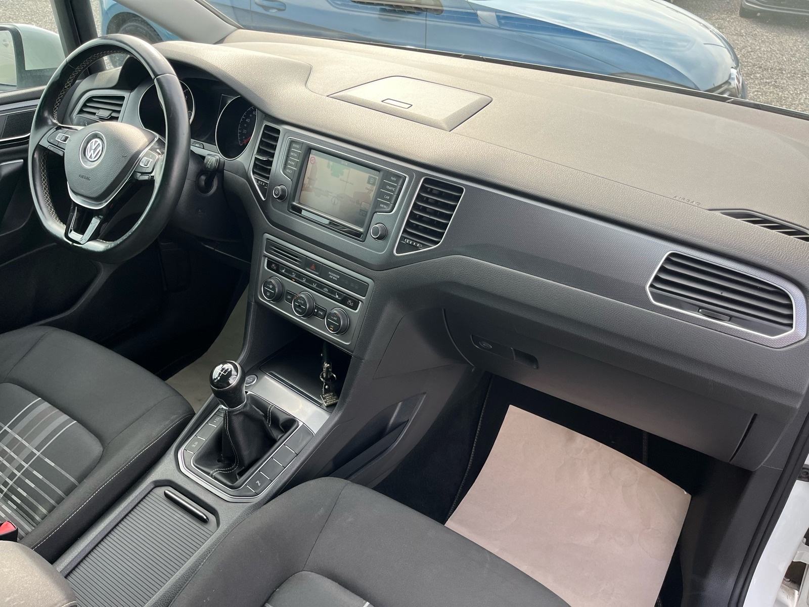VW Golf Sportsvan 1.6 TDI, fotografija 14