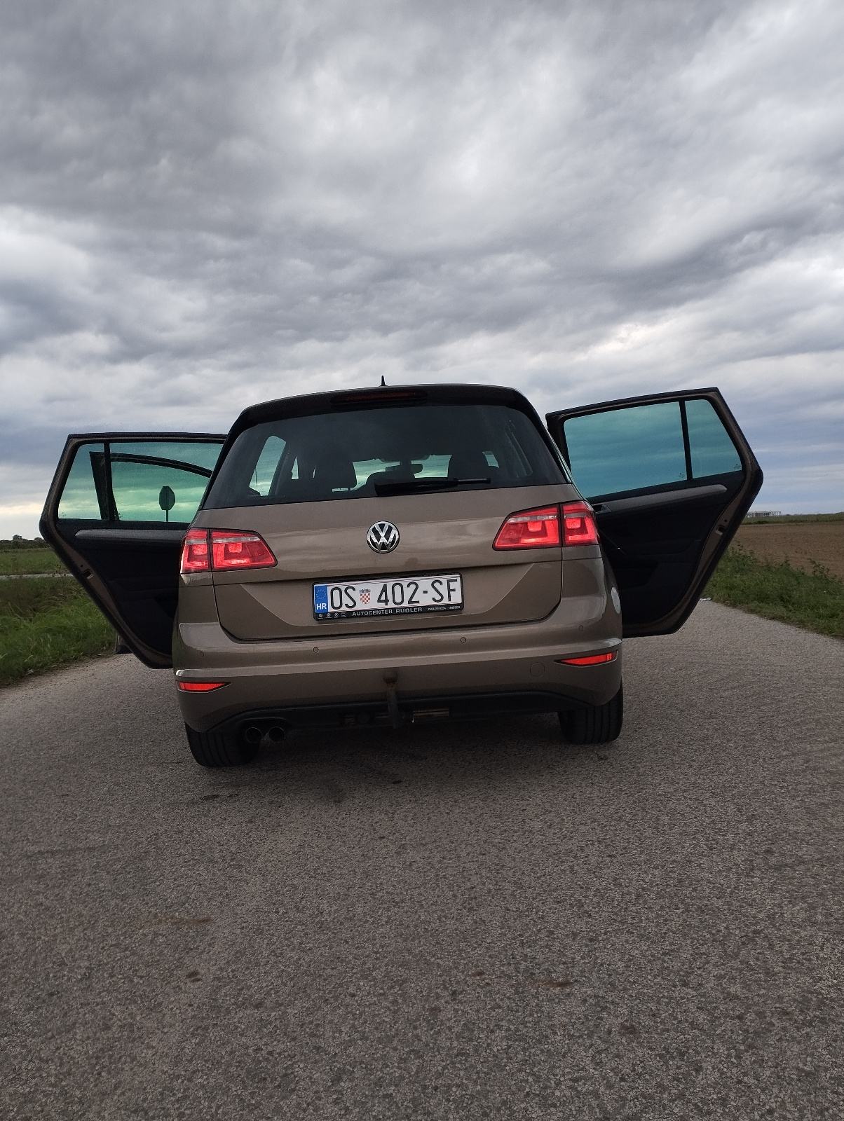 VW Golf Sportsvan 2.0 automatik,TOP CIJENA!!!, fotografija 5