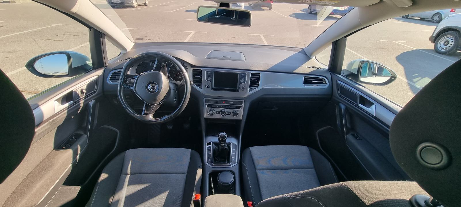 VW Golf Sportsvan, fotografija 2
