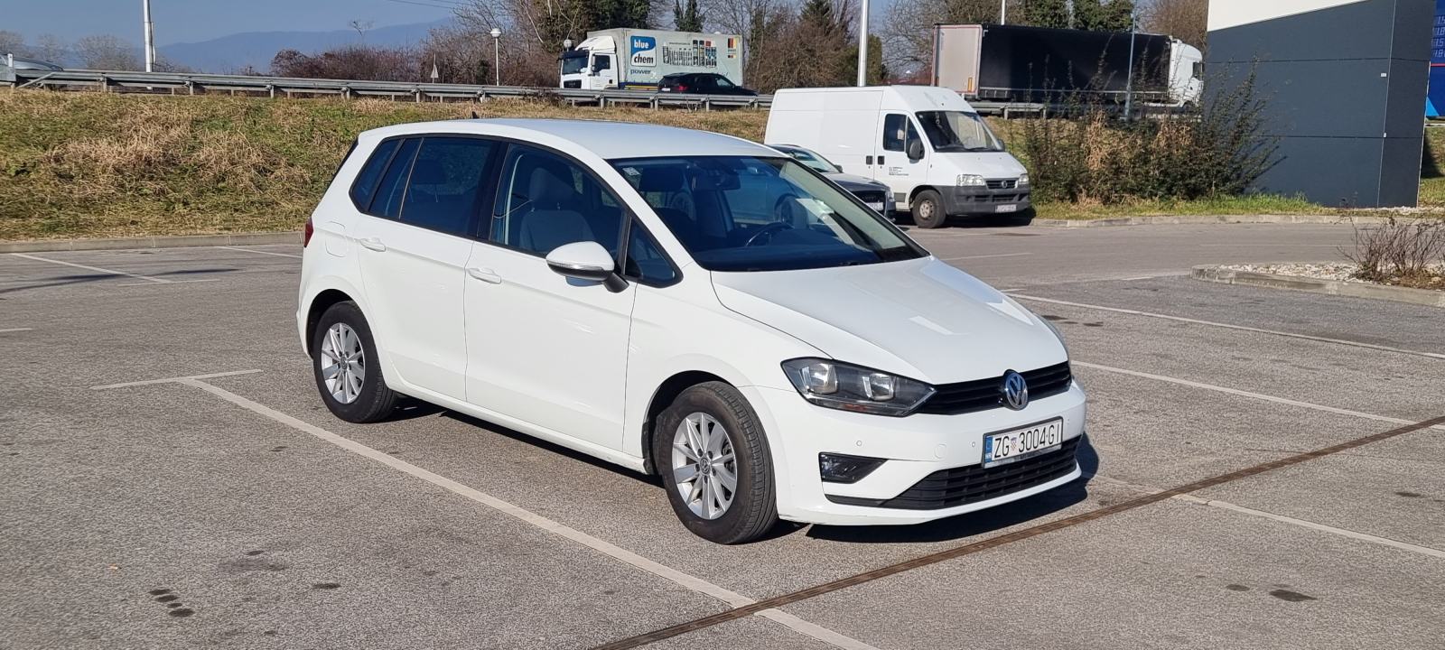 VW Golf Sportsvan, fotografija 3