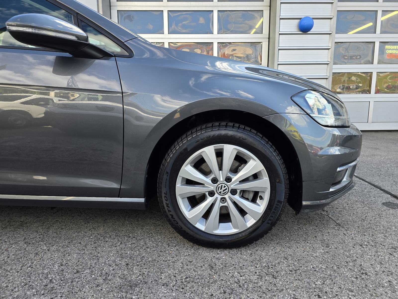 VW Golf VII 1.6 TDI - 2017 - 180000km - GARANCIJA - SERVIS - REG 1 GOD, fotografija 4
