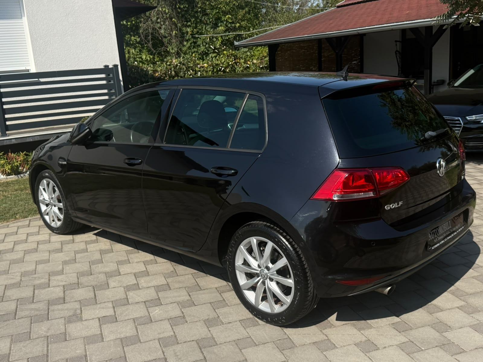 VW Golf VII 1,6 TDI BMT CUP, *BI XENON*, *park pilot*, *kamera*, fotografija 4