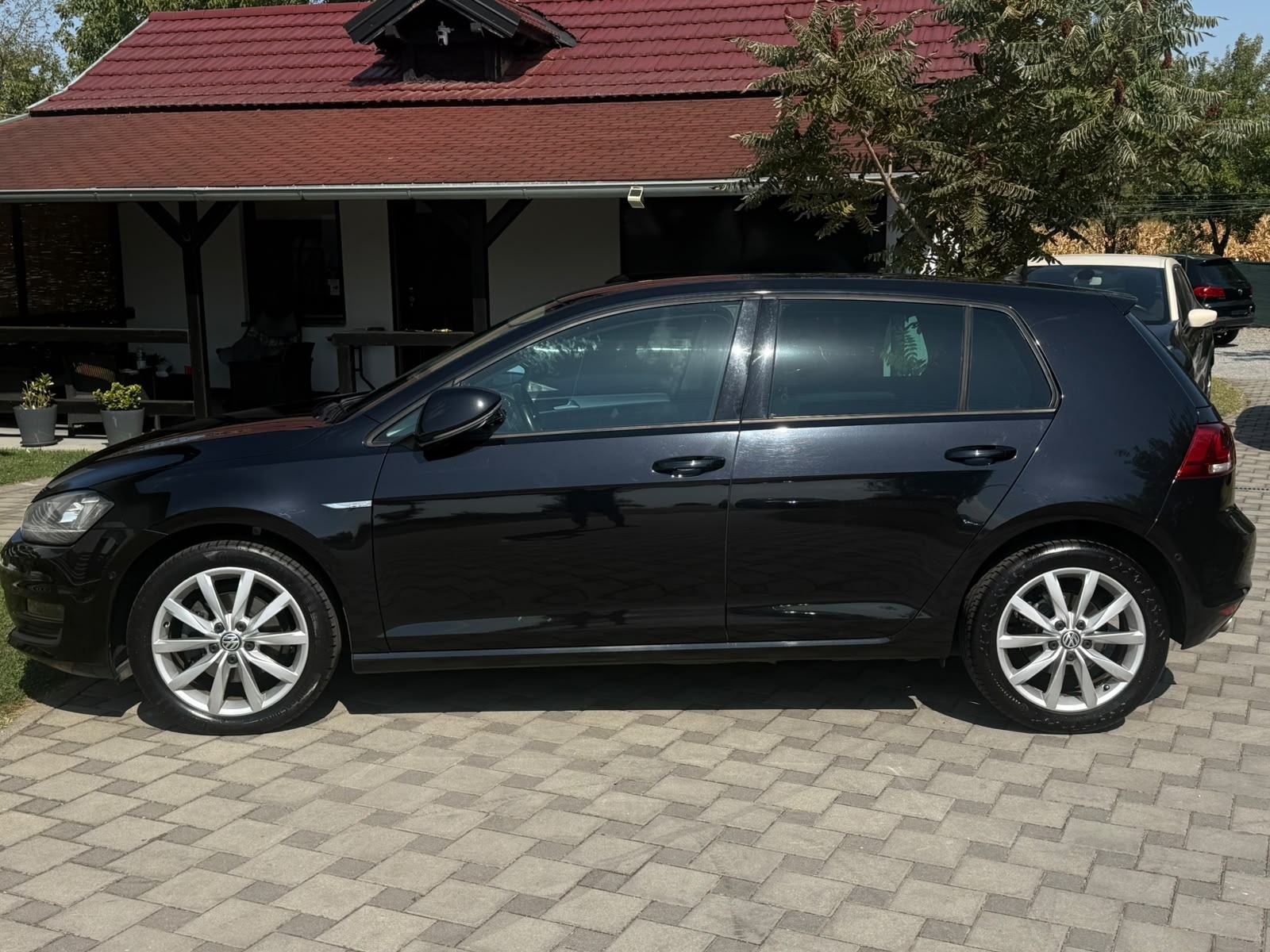 VW Golf VII 1,6 TDI BMT CUP, *BI XENON*, *park pilot*, *kamera*, fotografija 3