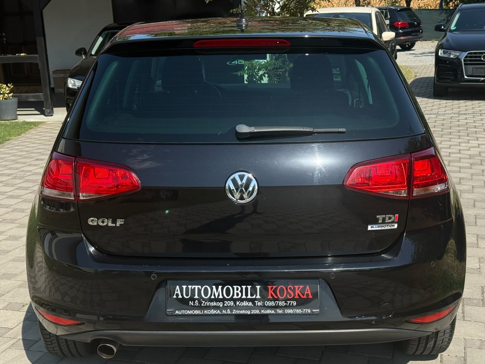 VW Golf VII 1,6 TDI BMT CUP, *BI XENON*, *park pilot*, *kamera*, fotografija 7