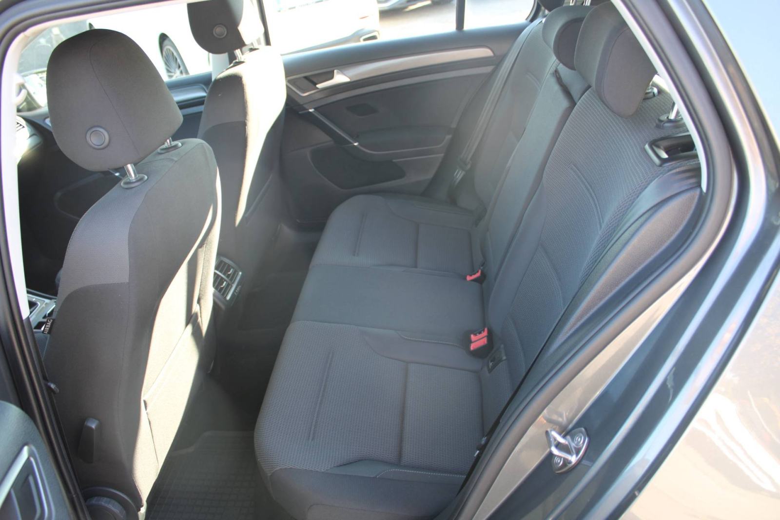 VW Golf VII 1.6 TDi Comfortline - nije uvoz, fotografija 10