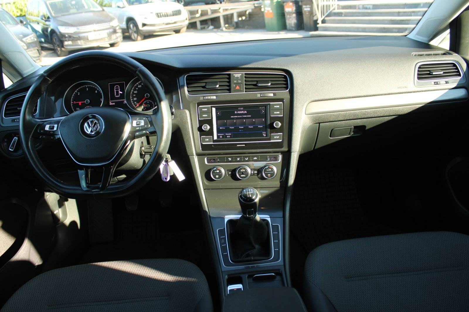 VW Golf VII 1.6 TDi Comfortline - nije uvoz, fotografija 12