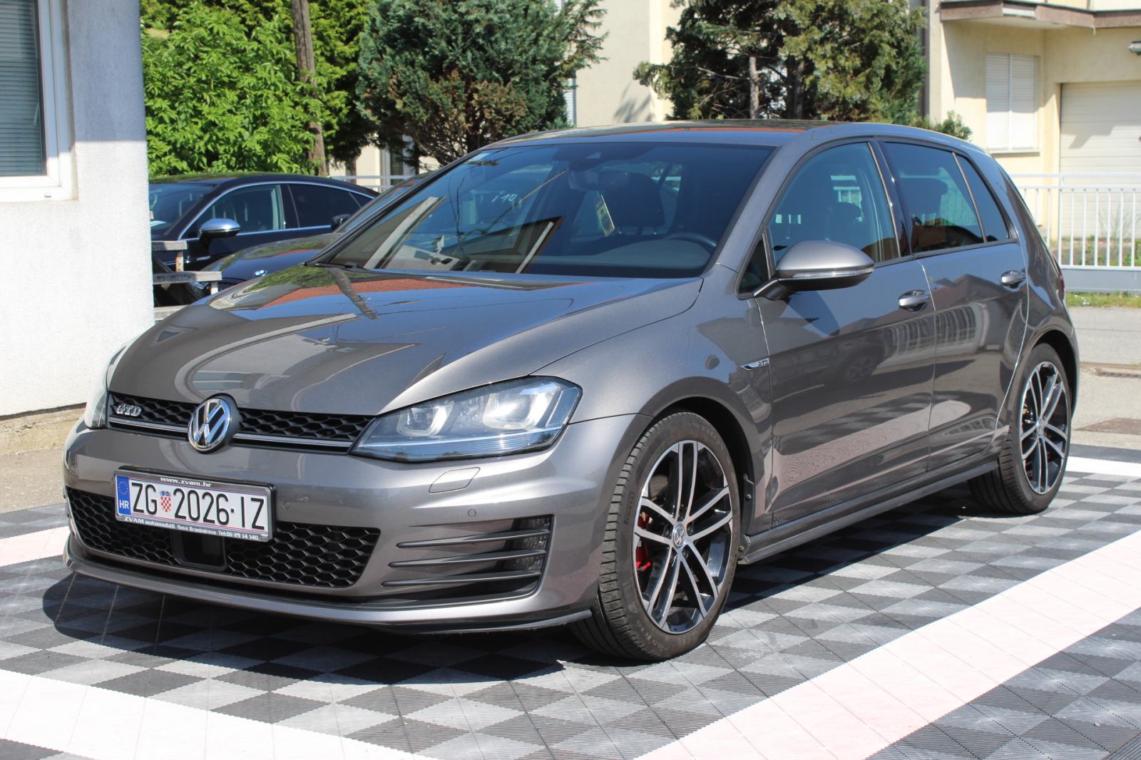 VW Golf VII 2.0 TDI GTD, DSG, XENON, ALU 18", NAVIGACIJA, KAMERA, ITD., fotografija 3