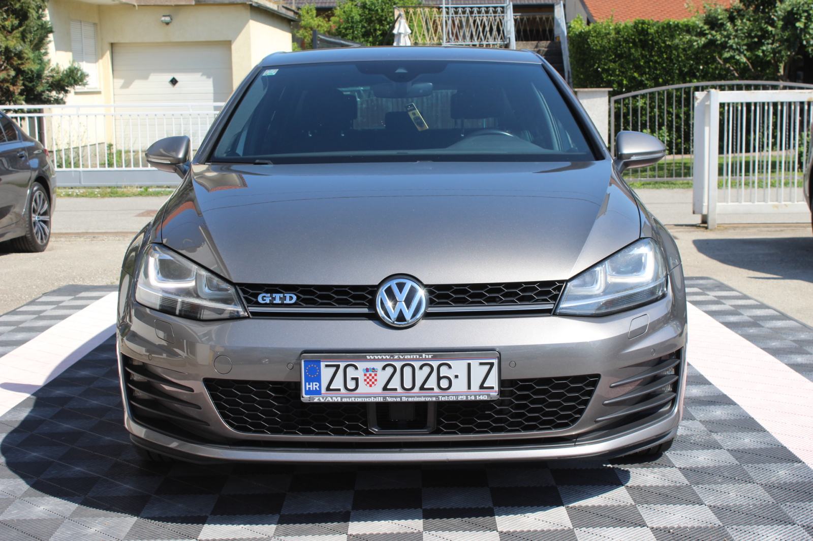 VW Golf VII 2.0 TDI GTD, DSG, XENON, ALU 18", NAVIGACIJA, KAMERA, ITD., fotografija 2