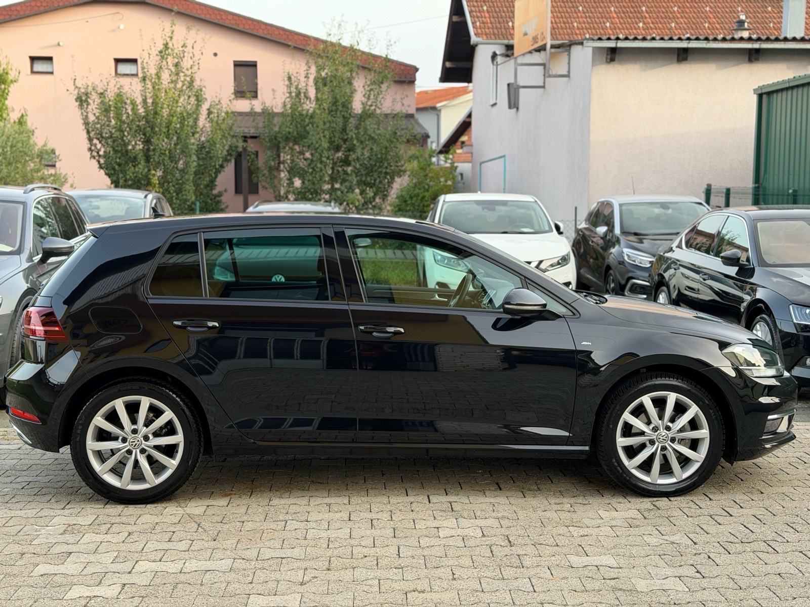 VW Golf VII 7 1,6 TDI Redizajn, Join, Navigacija, Alu 17", Servisna, fotografija 8