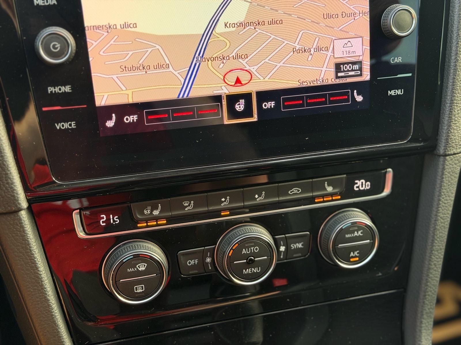 VW Golf VII 7 1,6 TDI Redizajn, Join, Navigacija, Alu 17", Servisna, fotografija 17