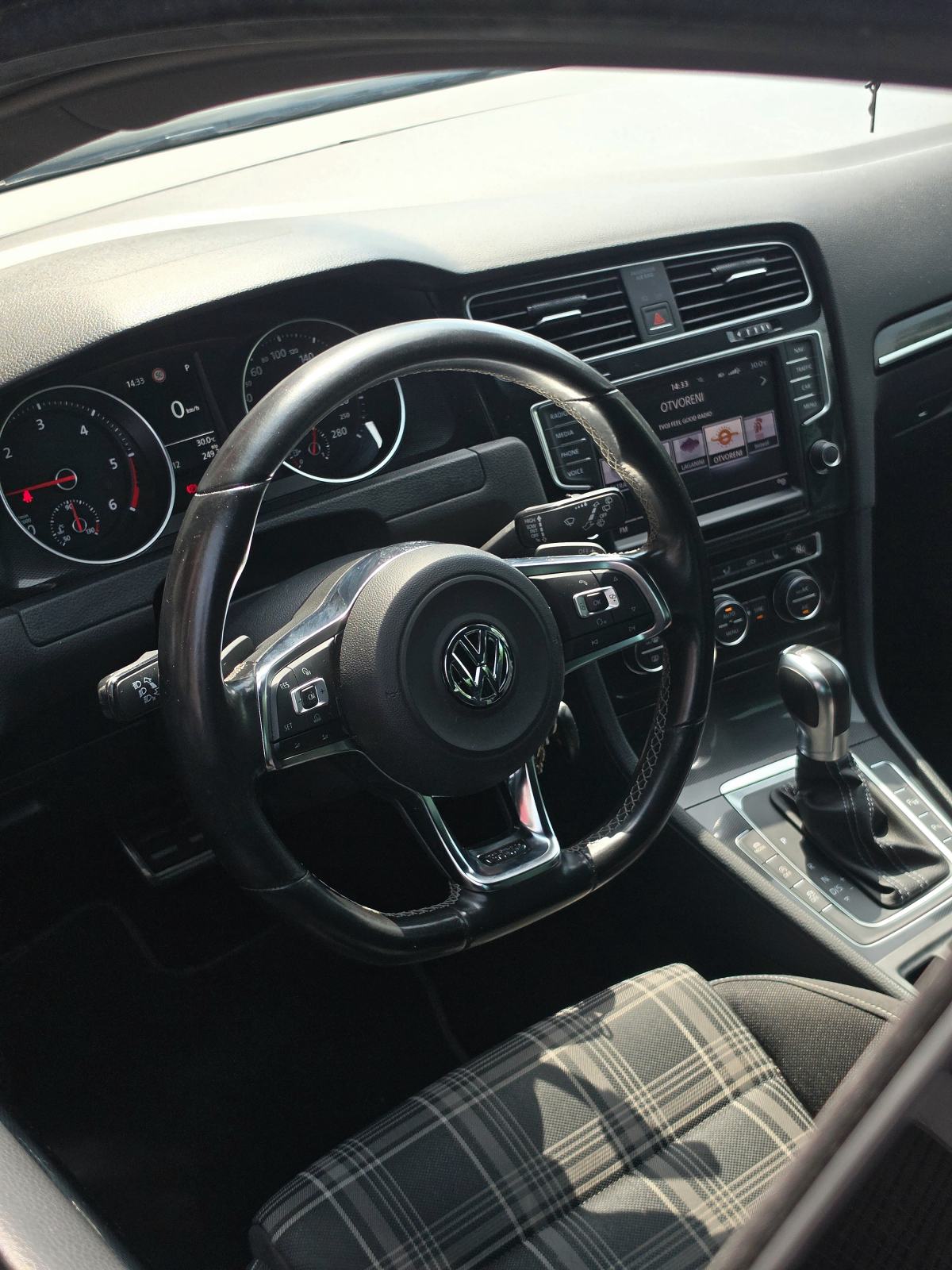 VW Golf VII GTD | DSG 135 Kw | Sport & Sound | Webasto | 168tkm, fotografija 3