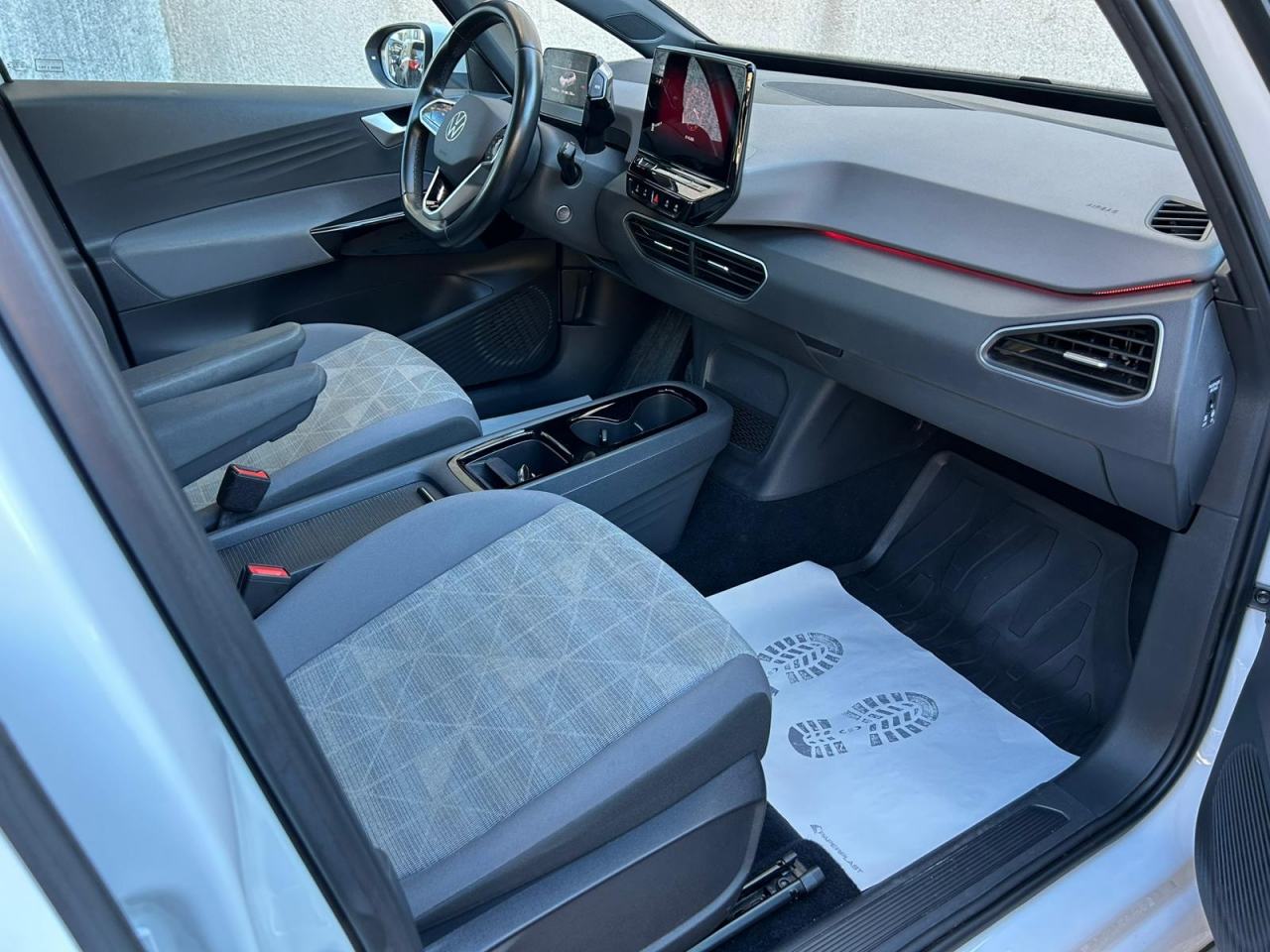 VW ID.3 Pro (58 kWh), 2021 god., fotografija 14