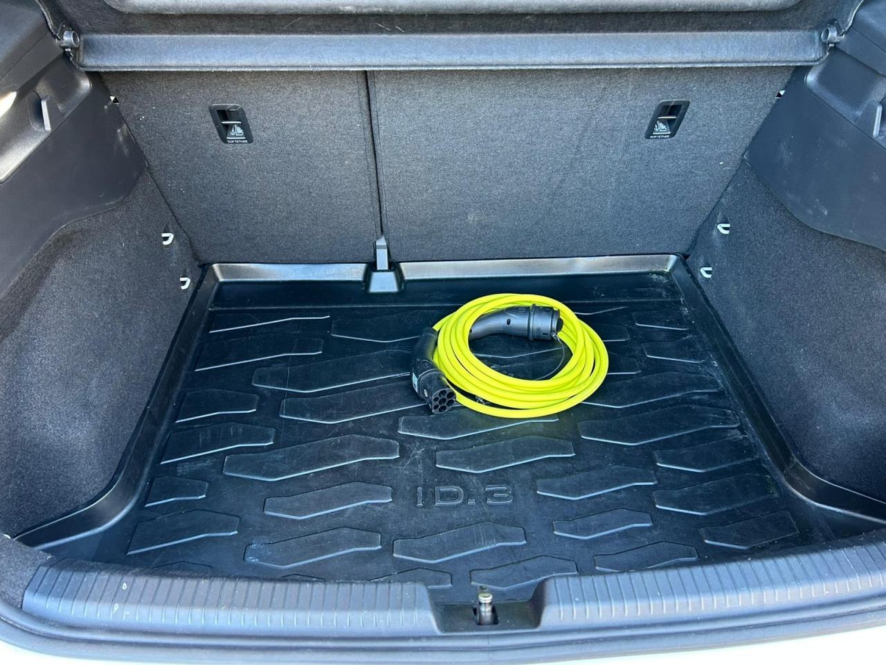 VW ID.3 Pro (58 kWh), 2021 god., fotografija 17