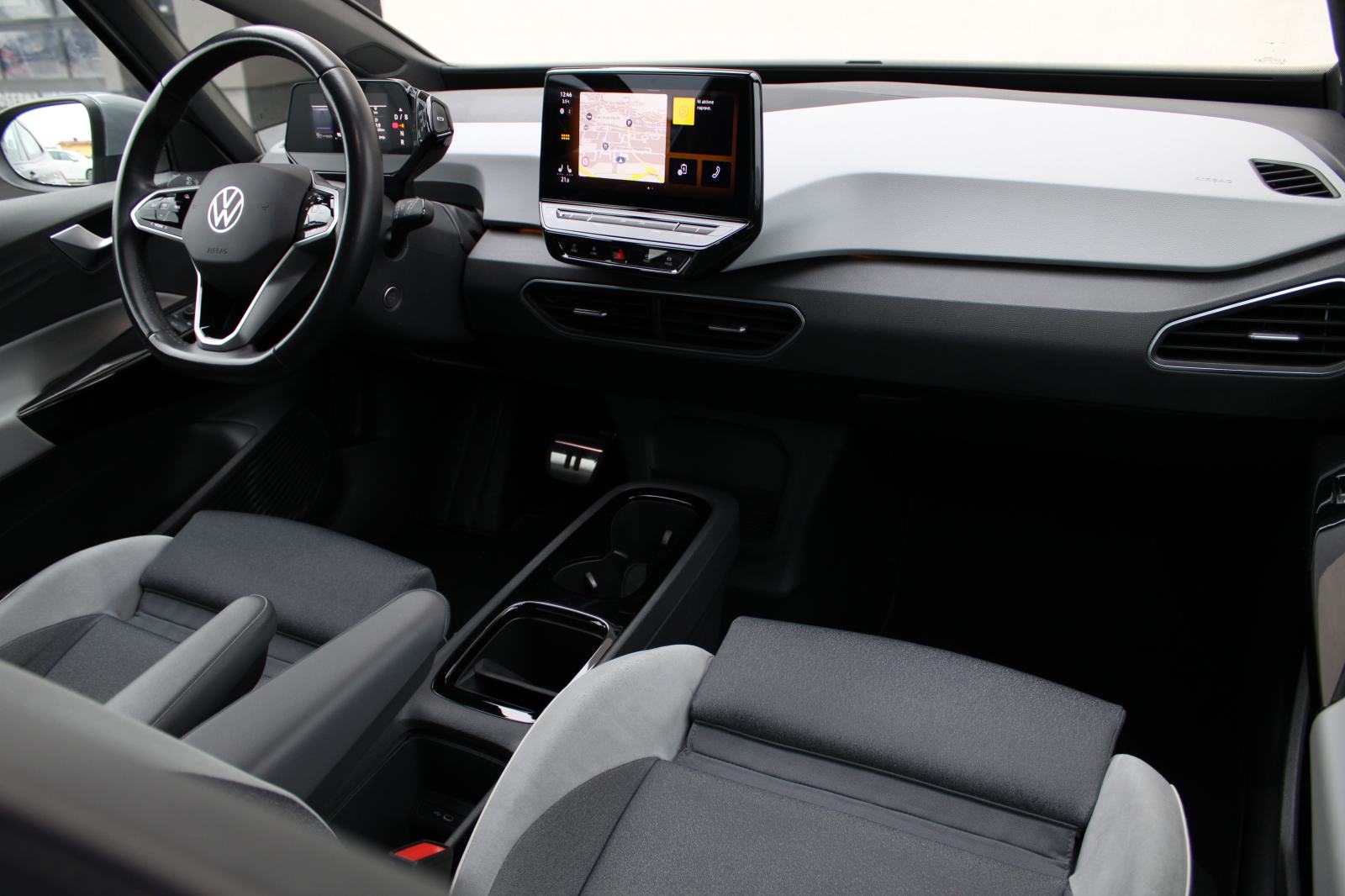 VW ID.3 Pro Performance 58KW h ERGO SED KAM ACC AMBILIGHT, fotografija 8