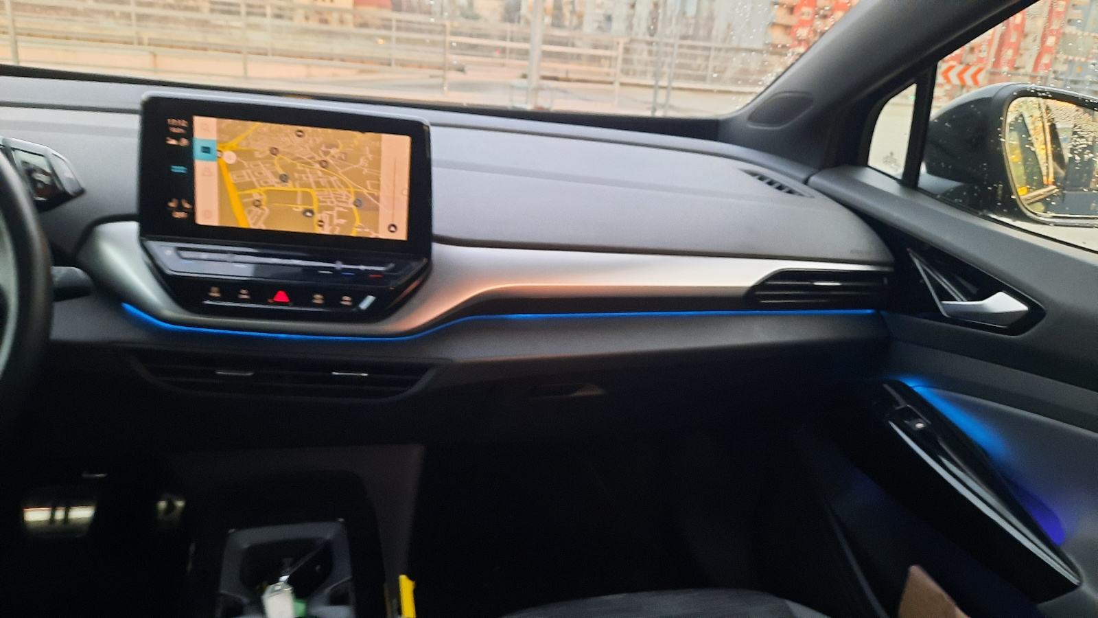 VW ID.4 82Kw vltp range0: 550 km automatik, 2023 g, ima 3900 km, pogled izvana - slika 5