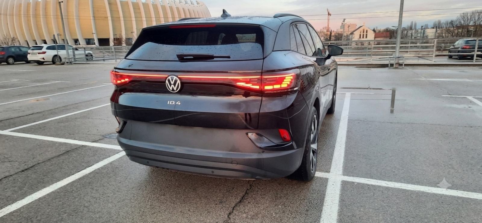 VW ID.4 82Kw vltp range0: 550 km automatik, 2023 g, ima 3900 km, fotografija 9