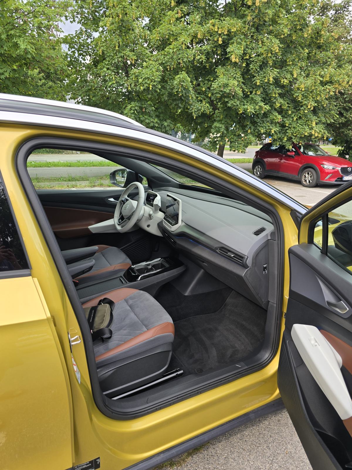 VW ID.4 1st Edition, 82KWh baterija, Travel Assist, Kamera, fotografija 15