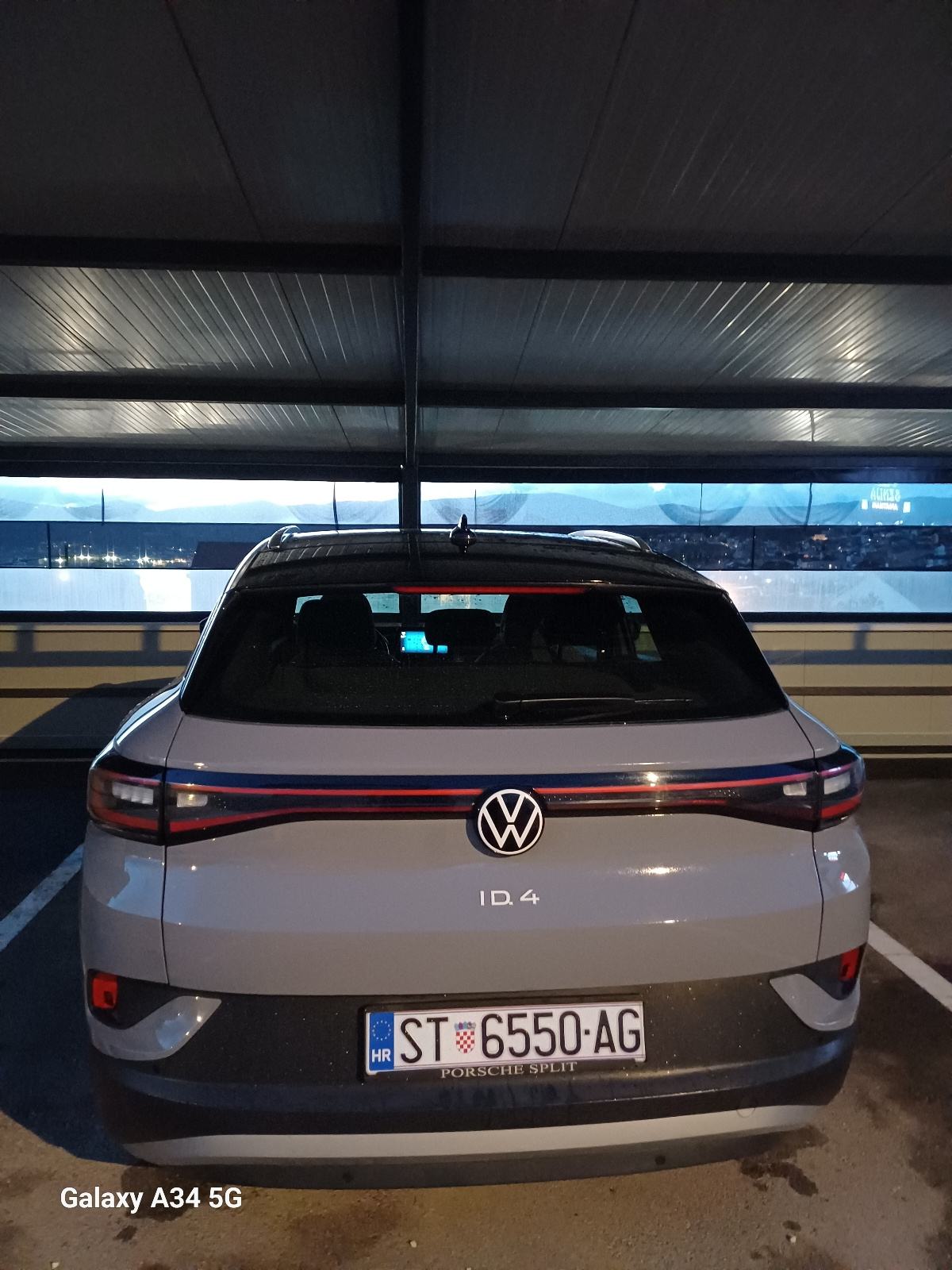 VW ID.4 ID.4, fotografija 2