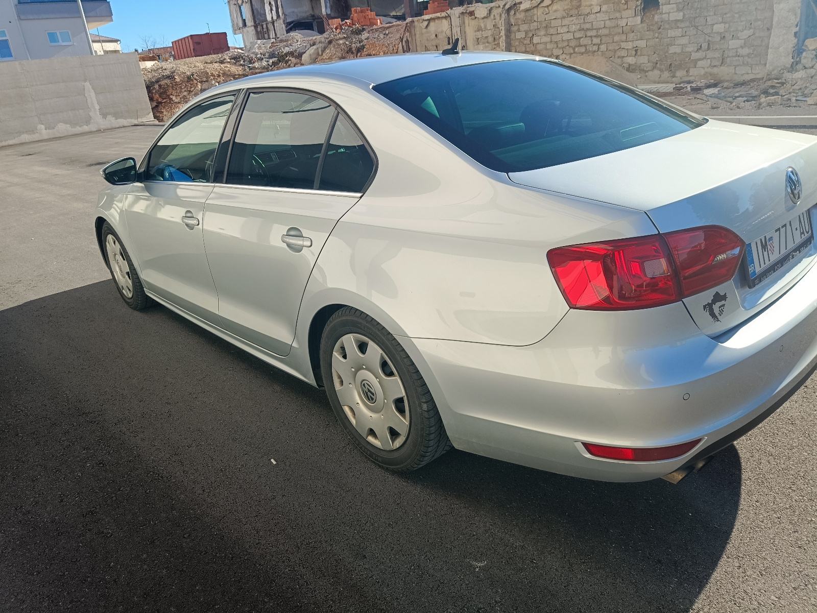 VW Jetta 2,0 TDI, fotografija 2
