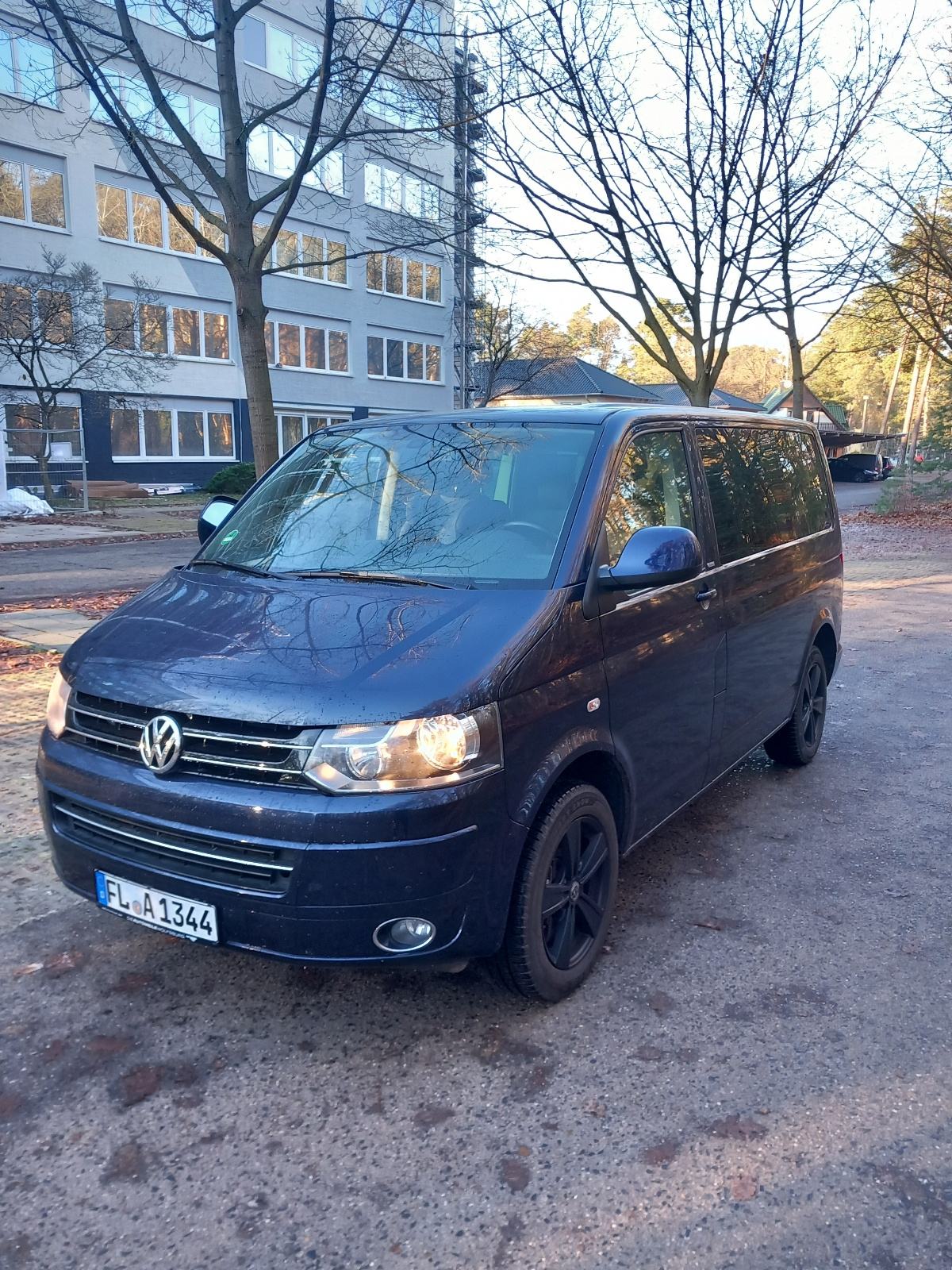 VW Multivan 2,0 BiTDI 180PS -7xsjedista- kuka- 4x4 zupčasti remen NOV, fotografija 1