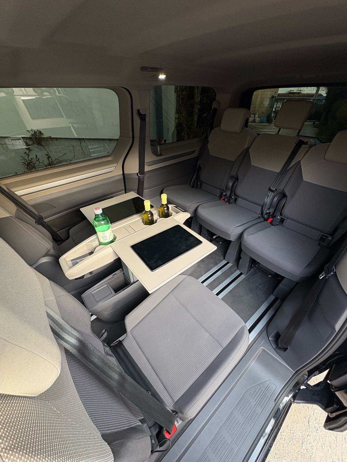 VW Multivan 2,0 TDI automatik, fotografija 2