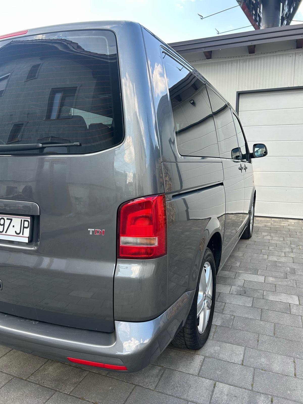 VW Multivan 2,0 TDI automatik, fotografija 19