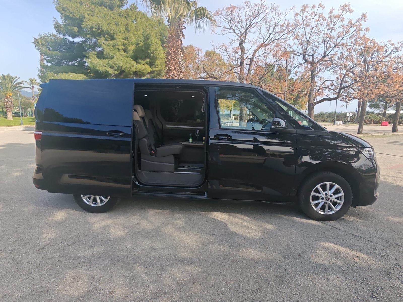 VW Multivan 2,0 TDI automatik, fotografija 8