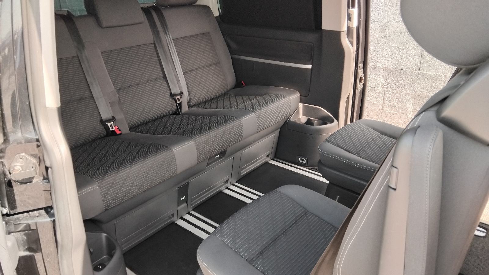 VW Multivan 2,0 BITDI DSG 180ks Comfortline --2012.g.--, fotografija 13